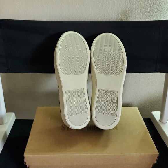 STEVE MADDEN Womens Ecentrcq Sneaker Size 9.5 - Picture 8 of 9